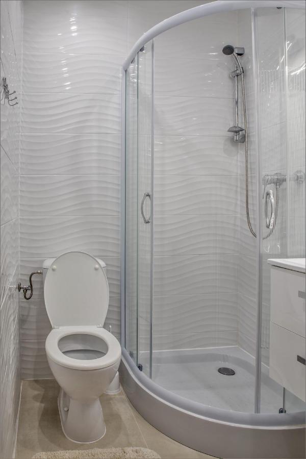 Bed and Breakfast Stajnia Pod Debem Starachowice Exterior foto