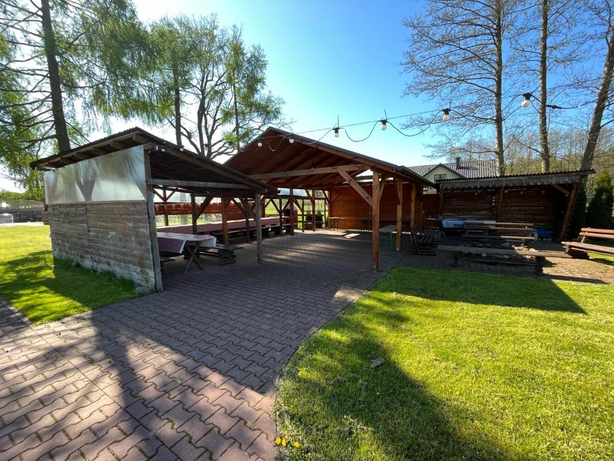 Bed and Breakfast Stajnia Pod Debem Starachowice Exterior foto