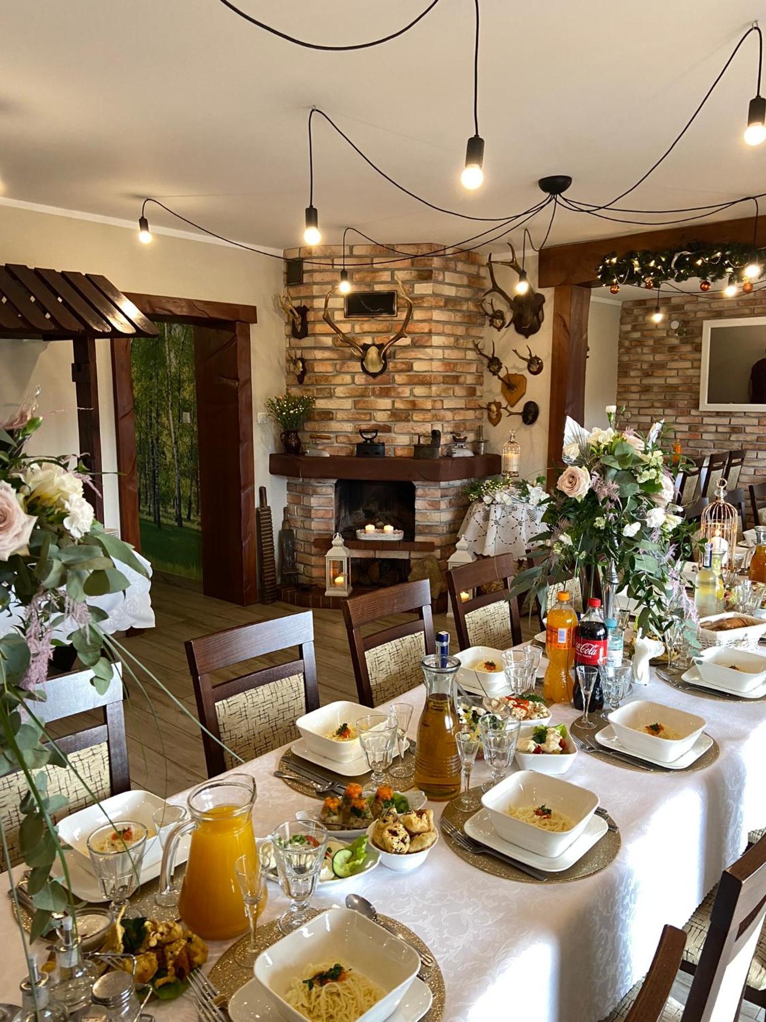 Bed and Breakfast Stajnia Pod Debem Starachowice Exterior foto